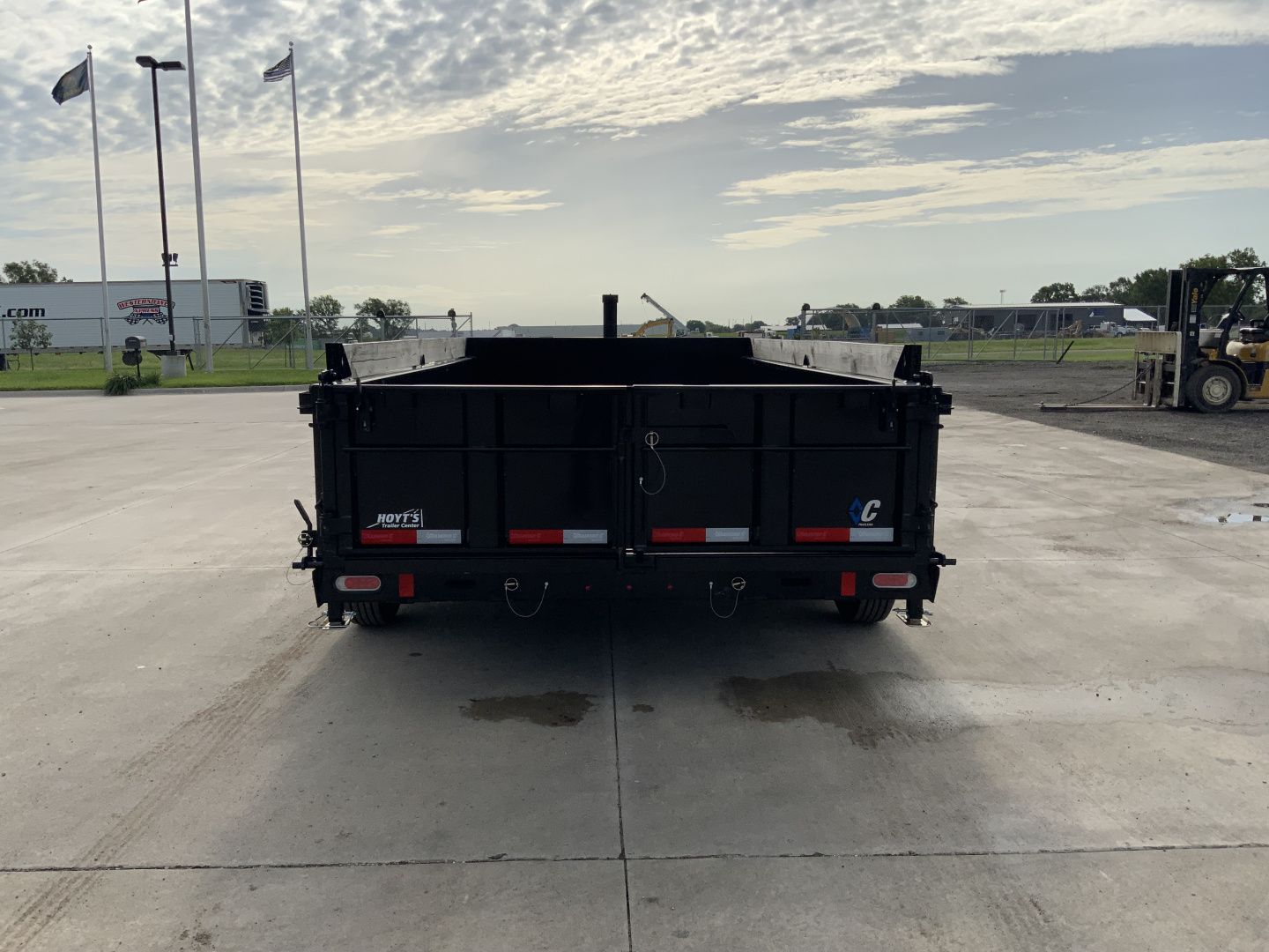 New 2024 Diamond C LPT 208 81 X 14 Dump Trailer