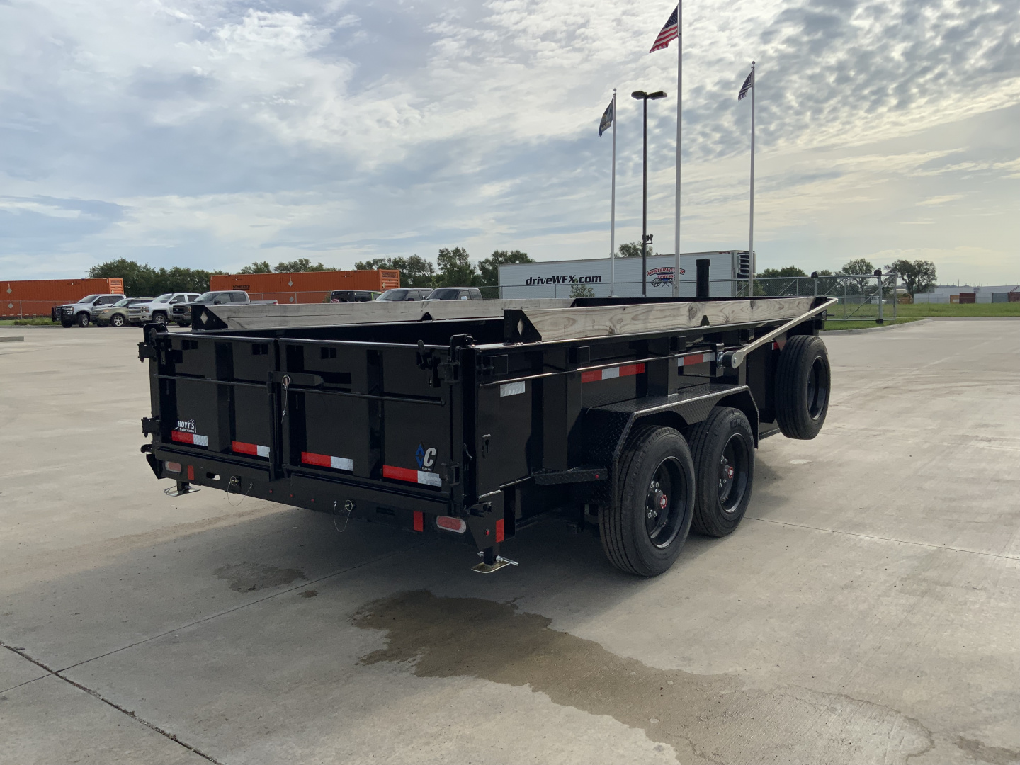 New 2024 Diamond C LPT 208 81 X 14 Dump Trailer