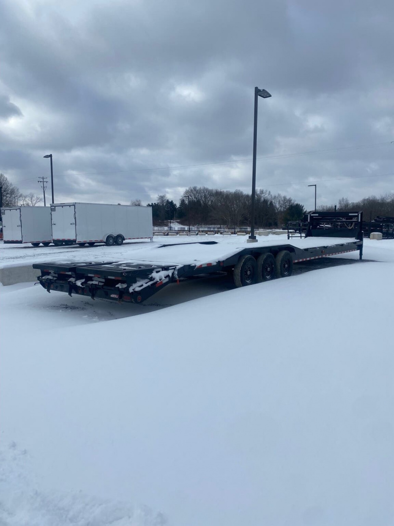 New IronBull ETG 102" x 40' GN Equipment Trailer