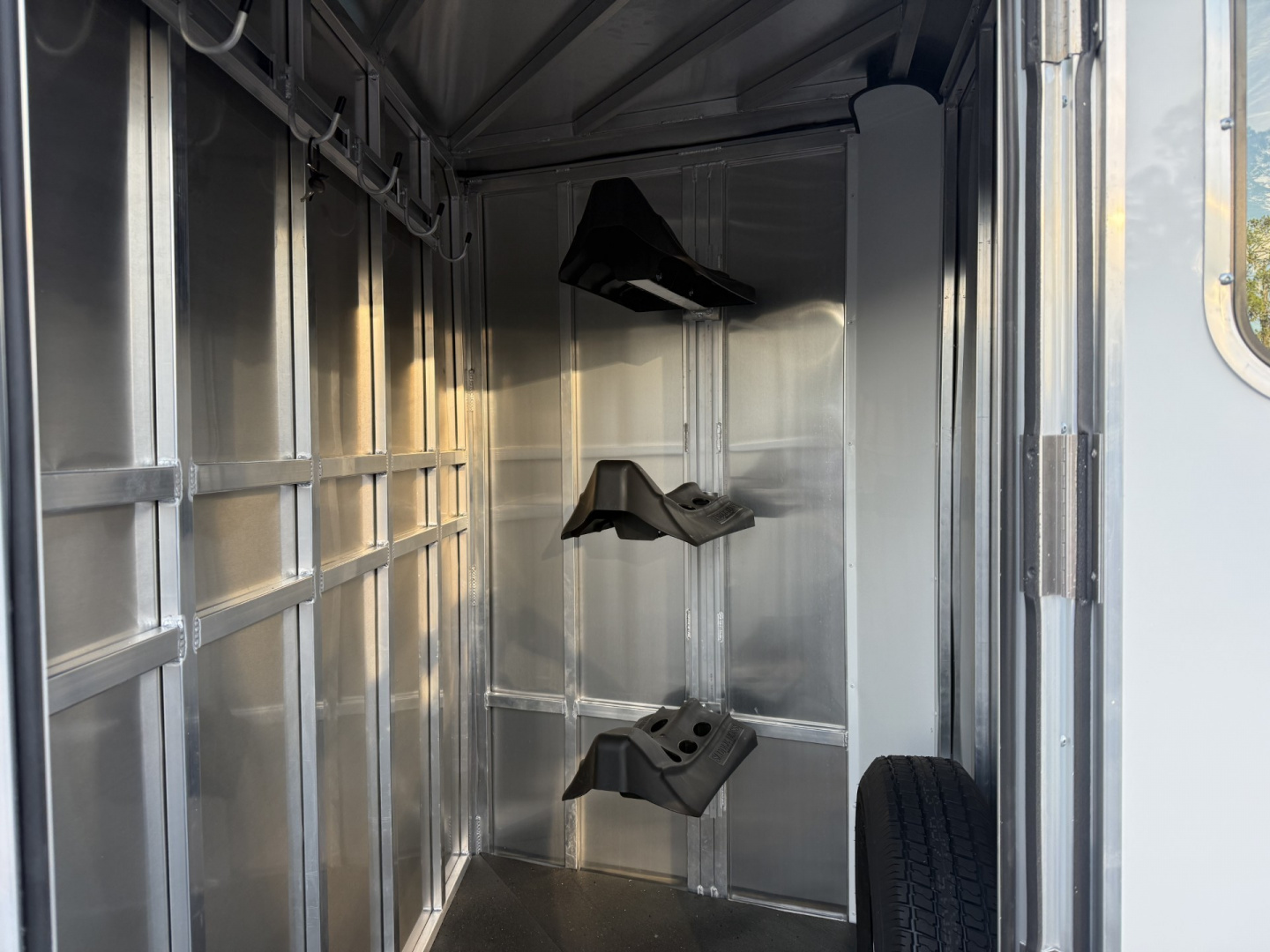 New COLT3HBPLITEWD FRONTIER COLT 3 HORSE 6'8" X 15' ALUMINUM BUMPER PULL HORSE TRAILER W/ SPARE TIRE