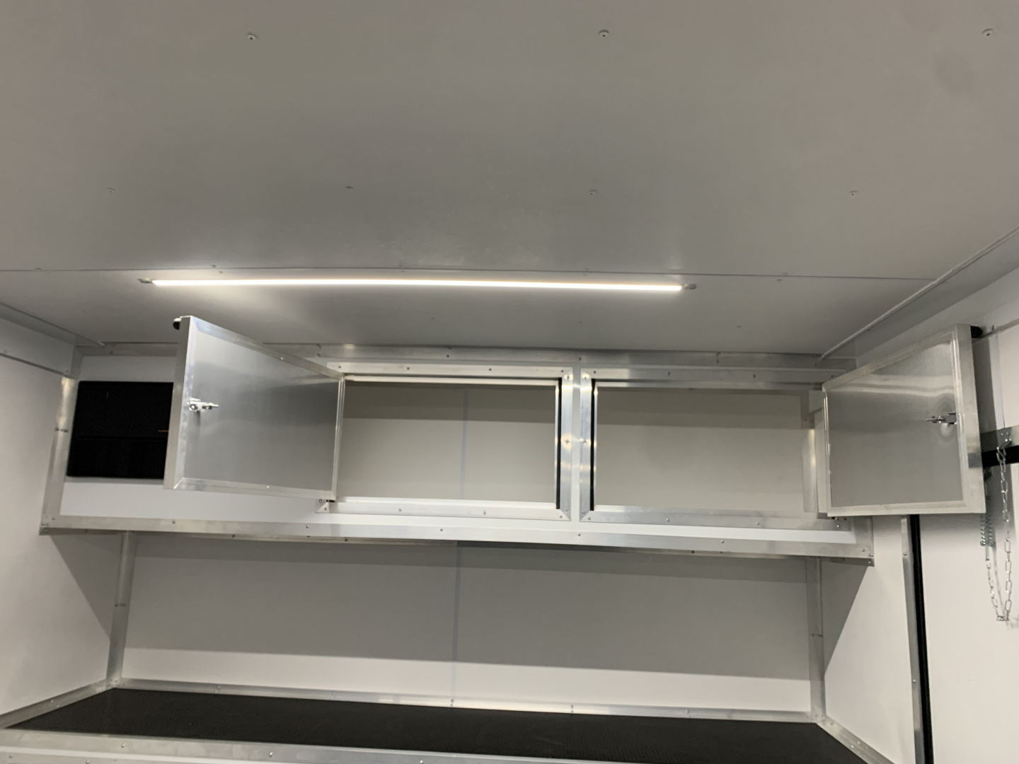 New 2026 SPARTAN 8.5X28 + 2ft V nose/ 7' Int Height / .080 Polycore/Blackout Package/Finished Interior/ Cabinets -9990gvw