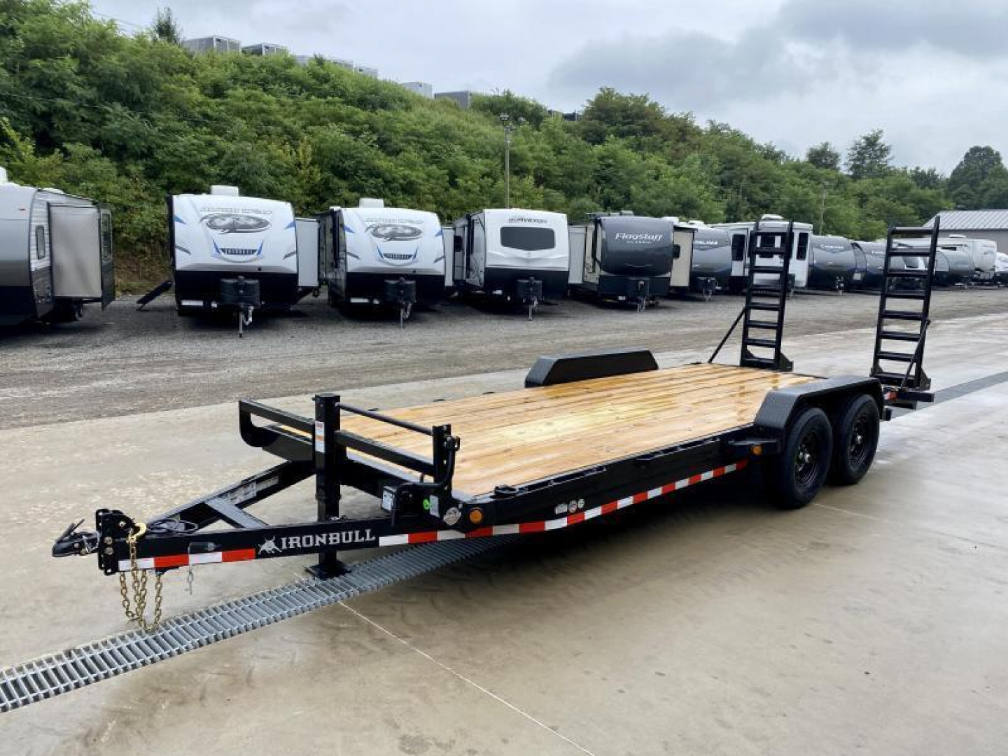 New NEW Ironbull 7x20' Equipment Trailer 14000# GVW * KNIFEEDGE RAMP W/ ADJUSTABLE SUPPORT * REMOVABLE FENDERS * 16" O.C. STRUCTURAL CHANNEL C/M * RUBRAIL/STAKE POCKETS/PIPE SPOOLS/D-RINGS * ADJUSTABLE CAST COUPLER * 12K JACK