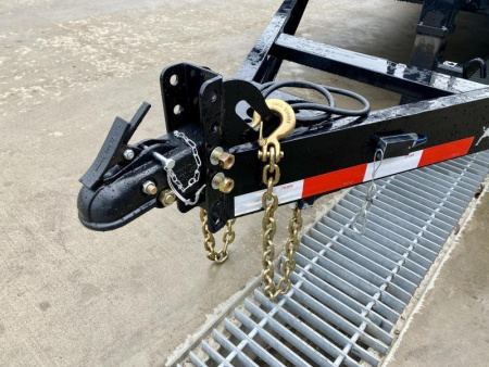 New NEW Ironbull 7x20' Equipment Trailer 14000# GVW * KNIFEEDGE RAMP W/ ADJUSTABLE SUPPORT * REMOVABLE FENDERS * 16" O.C. STRUCTURAL CHANNEL C/M * RUBRAIL/STAKE POCKETS/PIPE SPOOLS/D-RINGS * ADJUSTABLE CAST COUPLER * 12K JACK