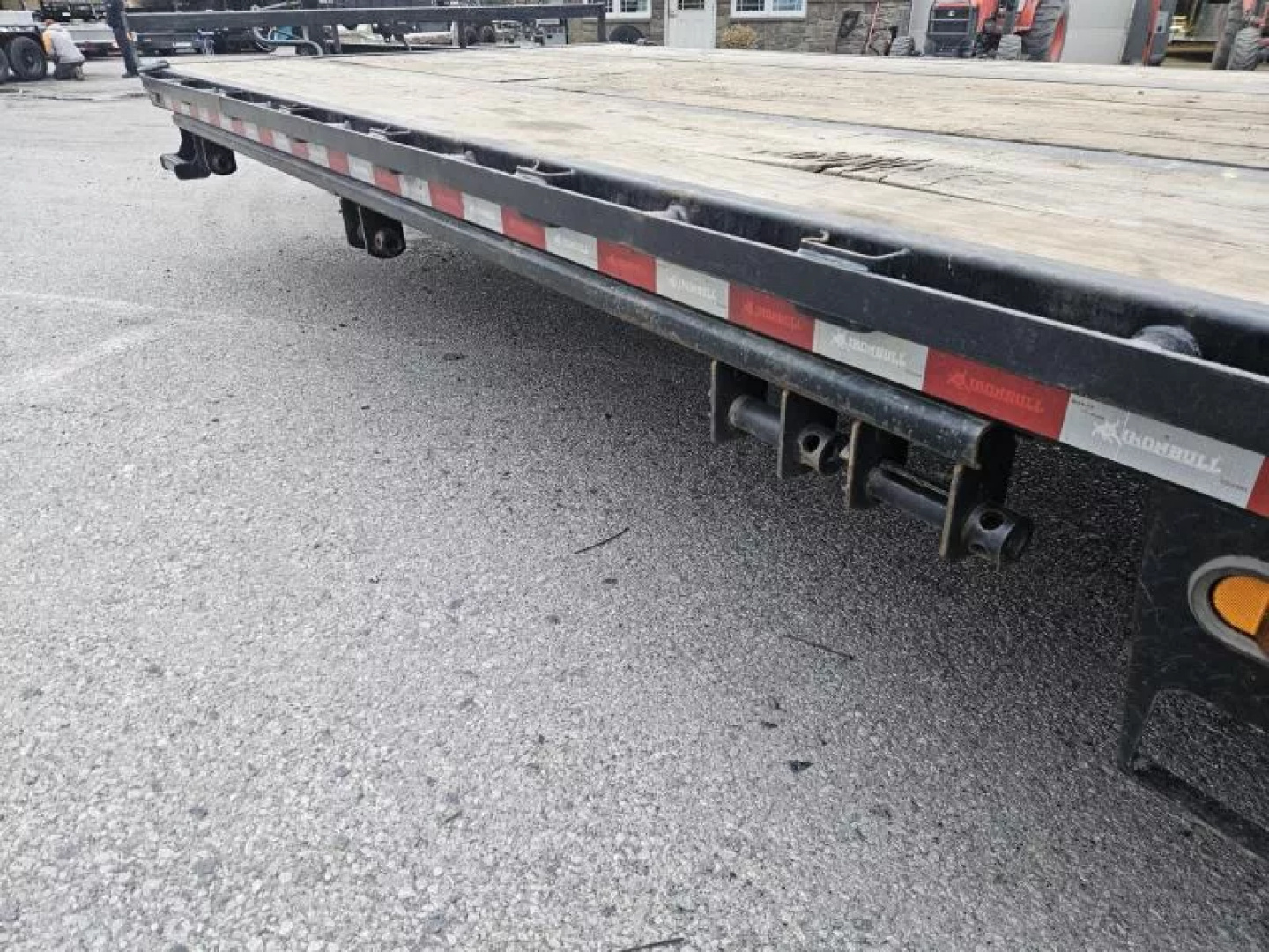 Used USED 2023 Ironbull 102x30' Pintle Beavertail Deckover Trailer 22000# GVW * RATCHET TRACK * DEXTER AXLES * HDSS SUSPENSION * FULL WIDTH RAMPAGE RAMPS * PIERCED FRAME * UNDER FRAME BRIDGE * MUD FLAPS * SPARE MOUNT