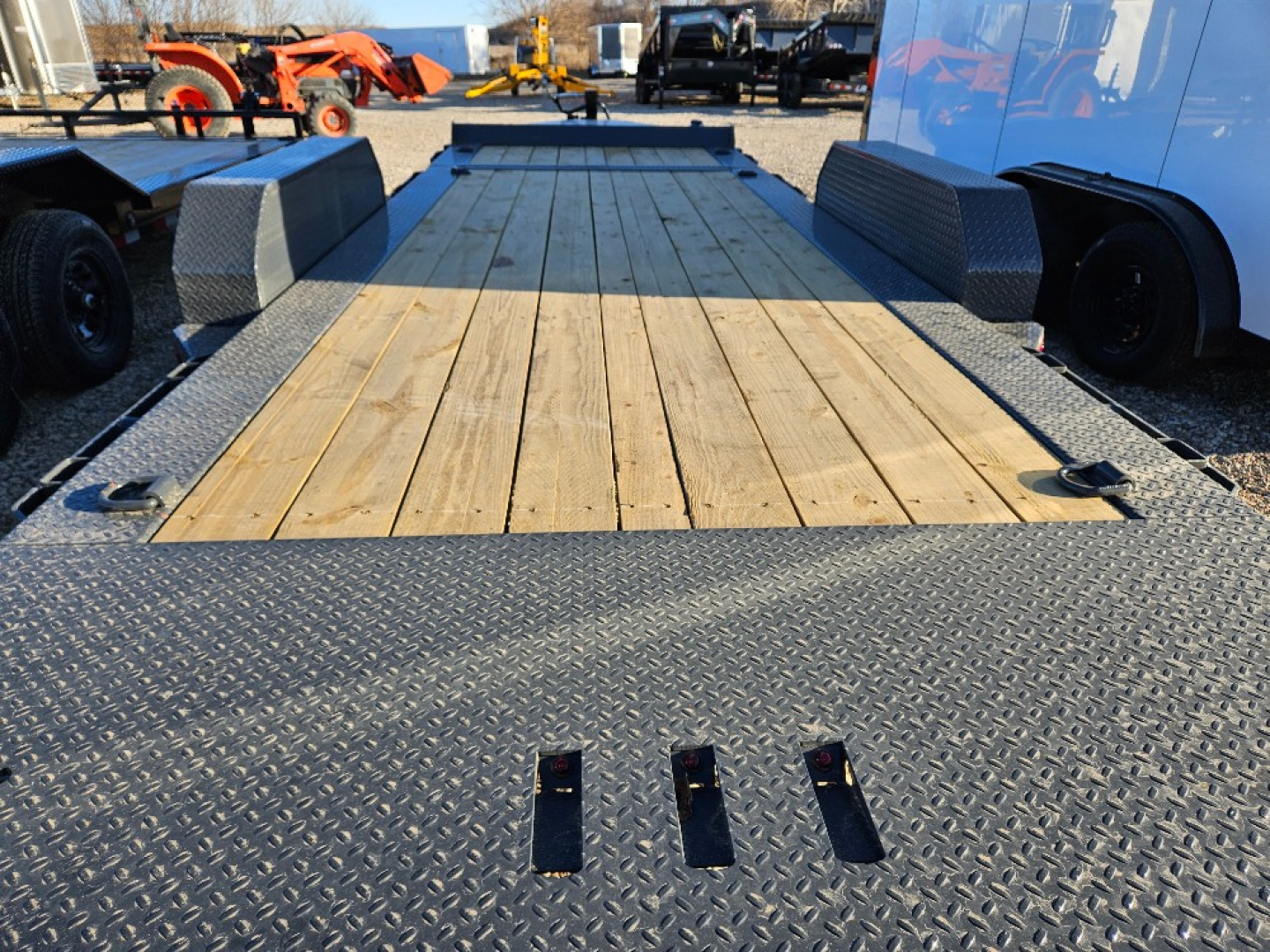 New Norstar 83"x20' Tilt Trailer