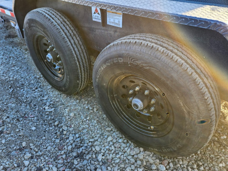 New Norstar 83"x20' Tilt Trailer