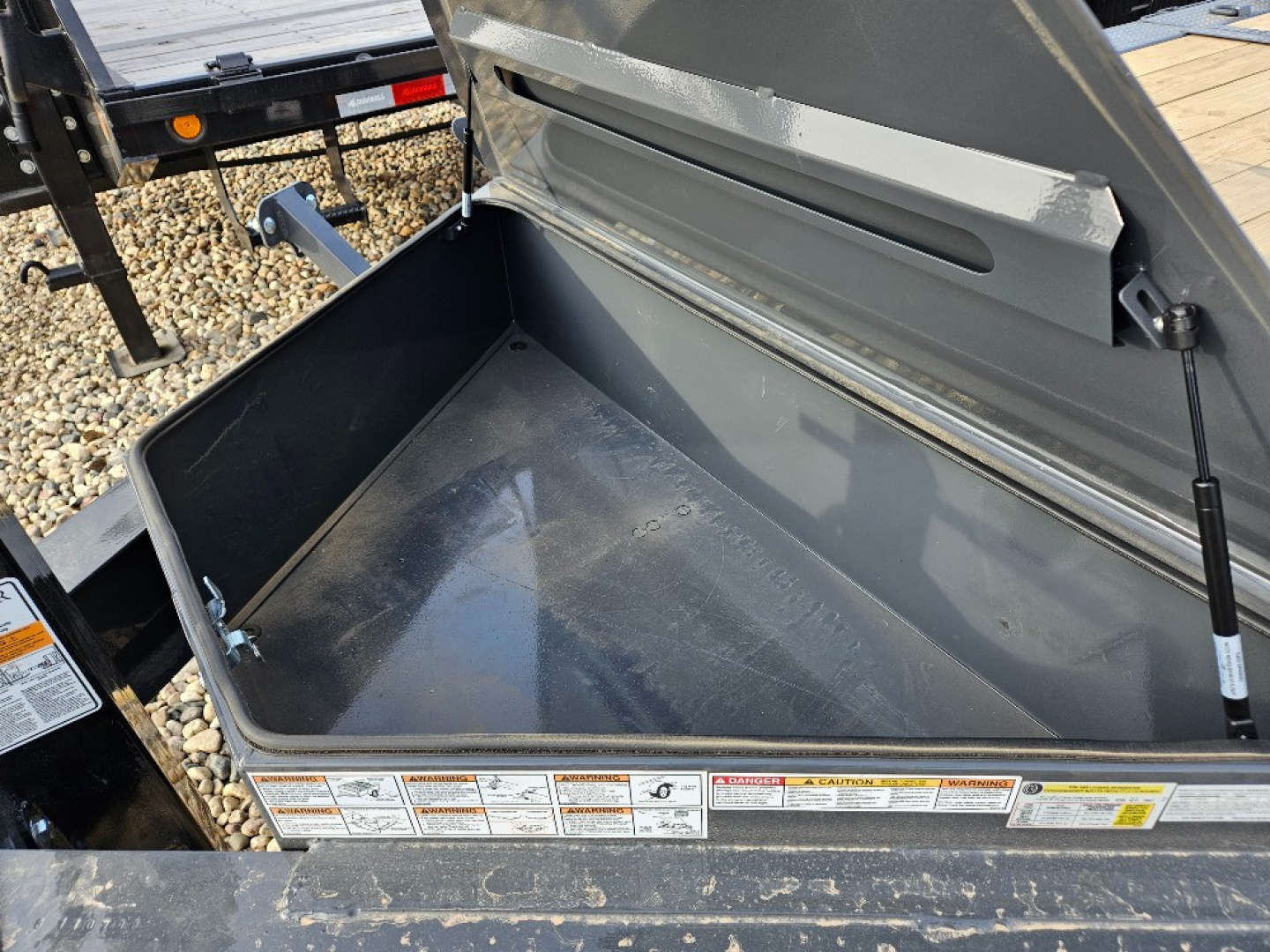 New 2026 Norstar 83"x24' Tilt Trailer