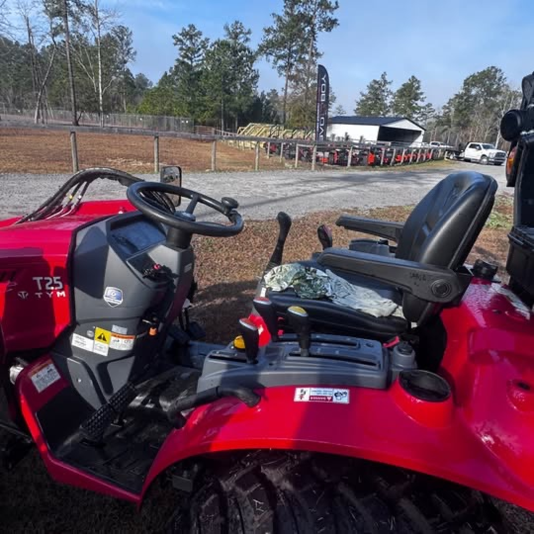 Used 2025 TYM T25 tractor loader