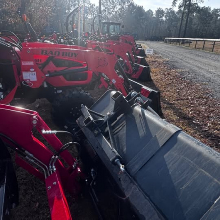 Used 2025 TYM T25 tractor loader