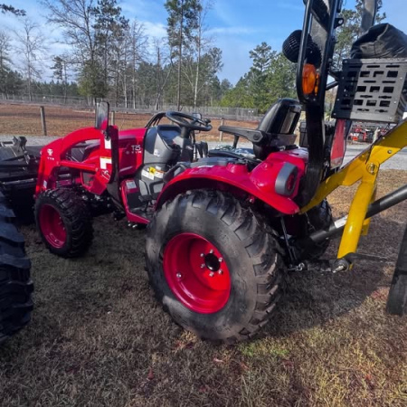 Used 2025 TYM T25 tractor loader