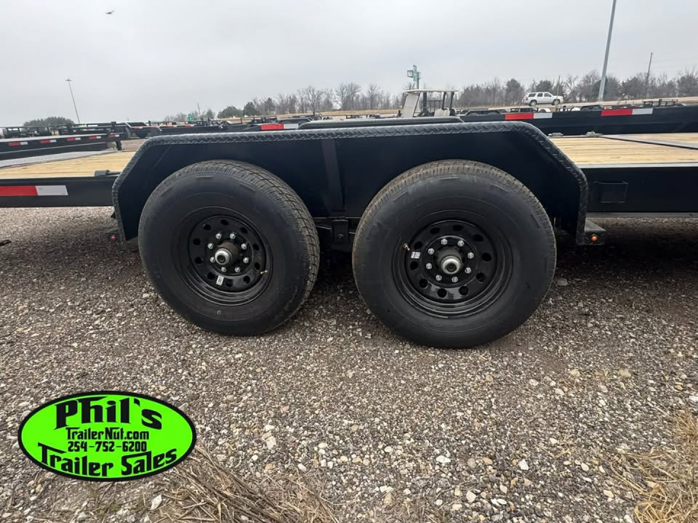 New 2026 Stanley Trailers 83X24 GOOSENECK TILT TRAILER OPEN CAR HAULER 14K GVWR Equipment Trailer