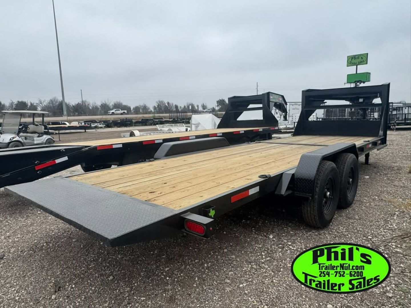 New 2026 Stanley Trailers 83X24 GOOSENECK TILT TRAILER OPEN CAR HAULER 14K GVWR Equipment Trailer