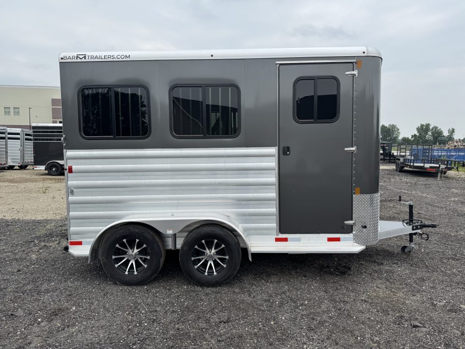 New 2026 Bar-M Trailers ES-20-SL Horse Trailer