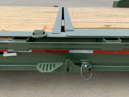 New 2025 Diamond C HDT 208 22 X 80 Tilt Trailer