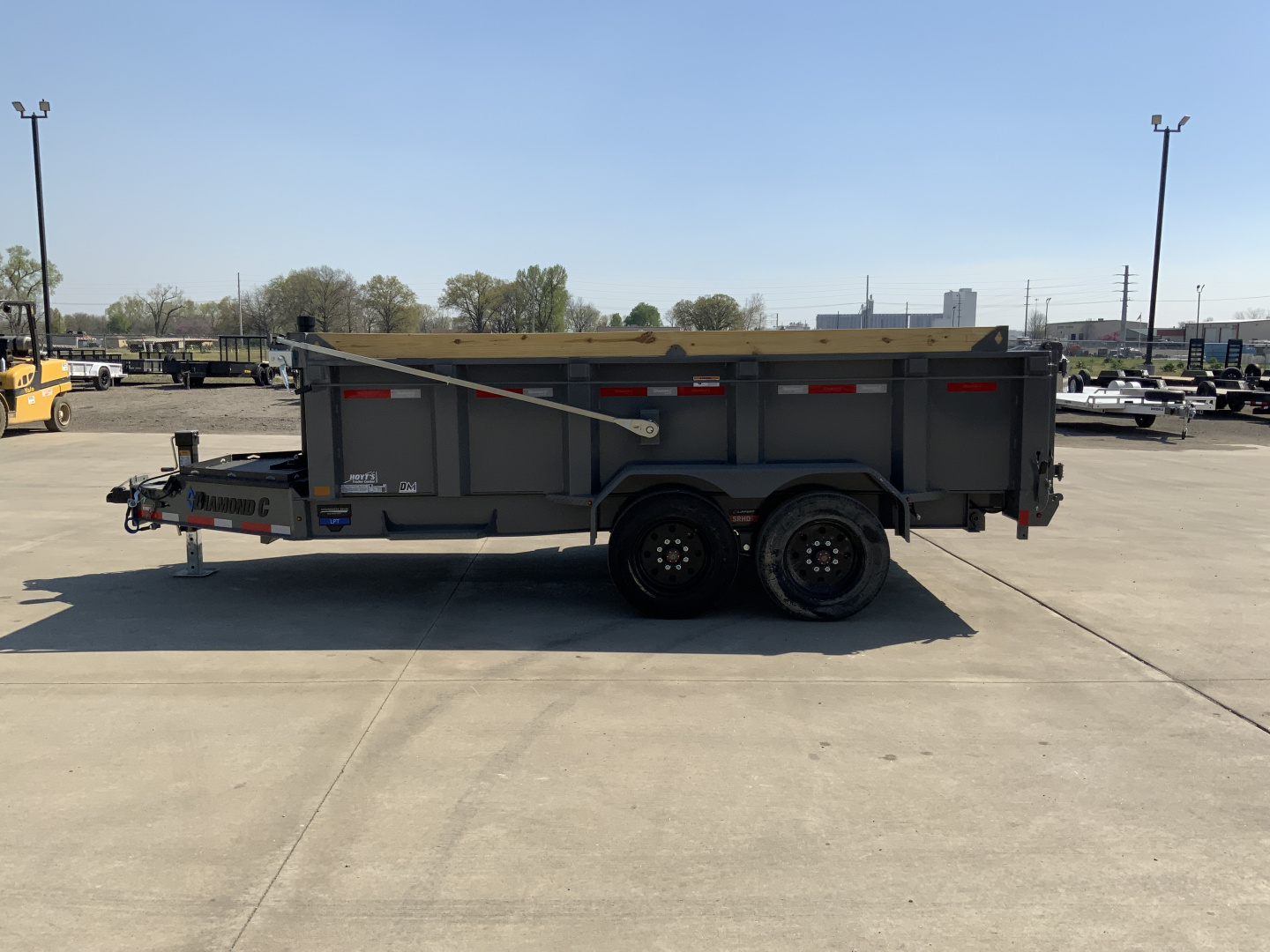 New 2025 Diamond C LPT 208 14 X 81 Dump Trailer
