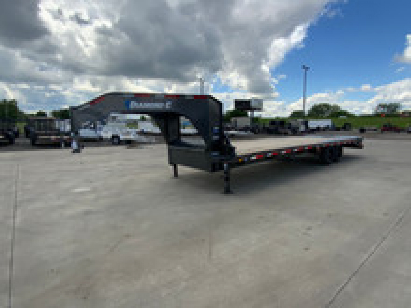 New 2025 Diamond C FMAX 208 28 X 102 Deckover Trailer
