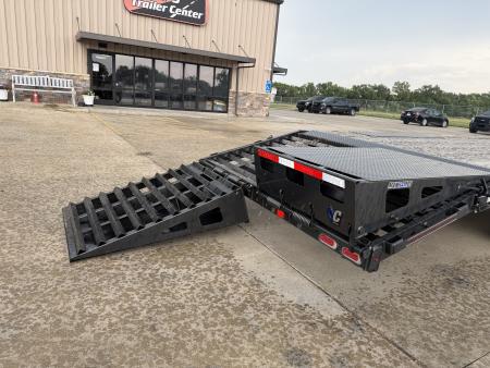 New 2025 Diamond C FMAX 208 28 X 102 Deckover Trailer