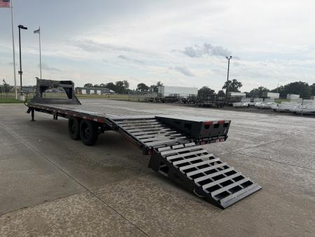 New 2025 Diamond C FMAX 208 28 X 102 Deckover Trailer