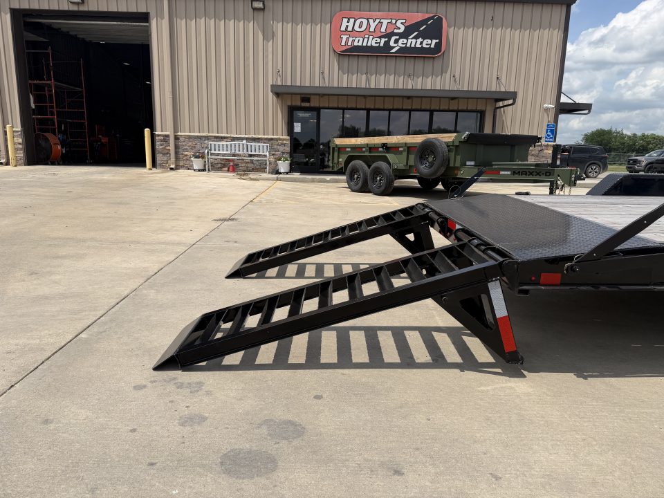 New 2025 Baseline HEQ 207 20 X 82 Equipment Trailer