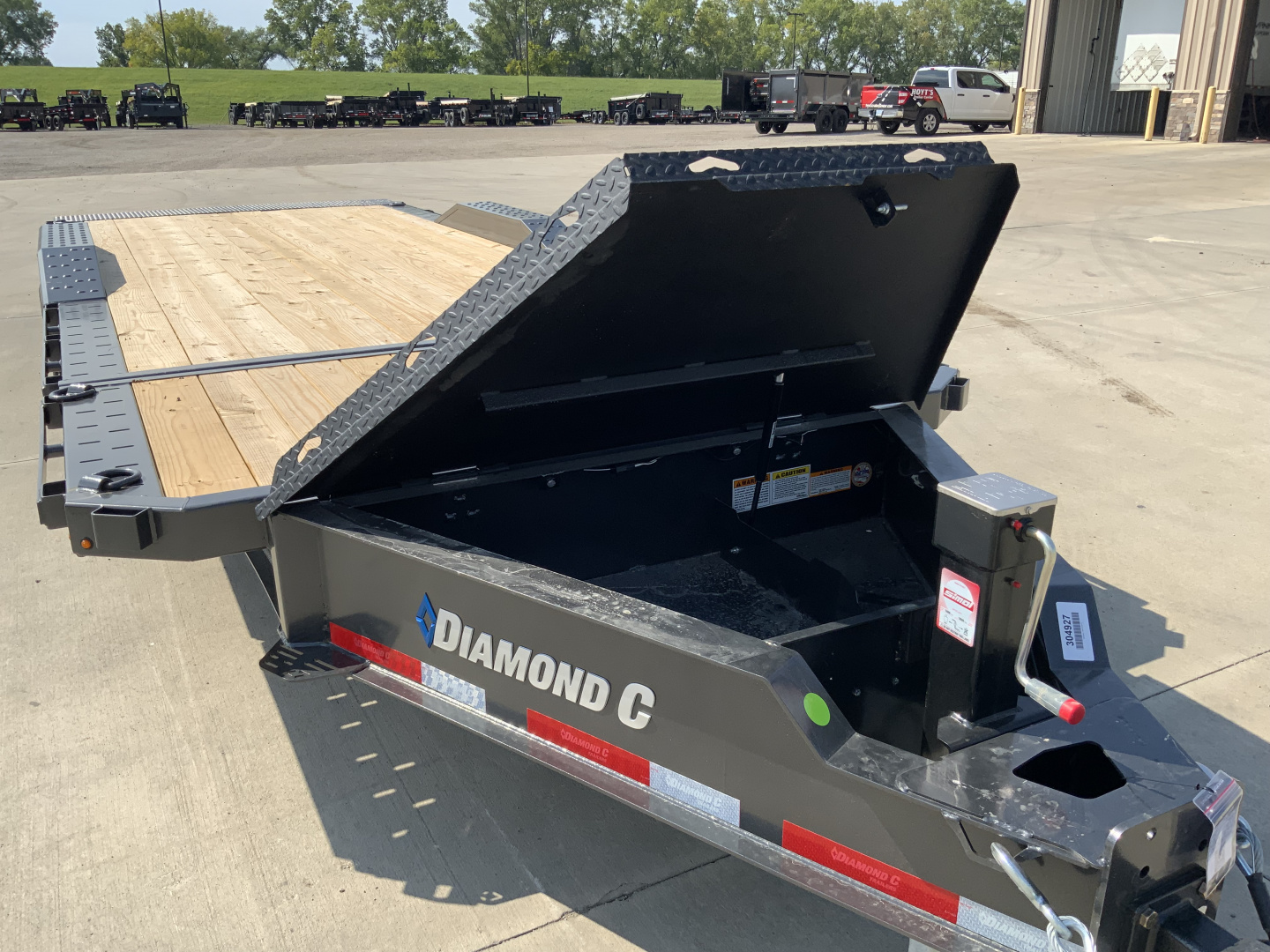 New 2026 Diamond C HXD 208 22 X 102 Tilt Trailer