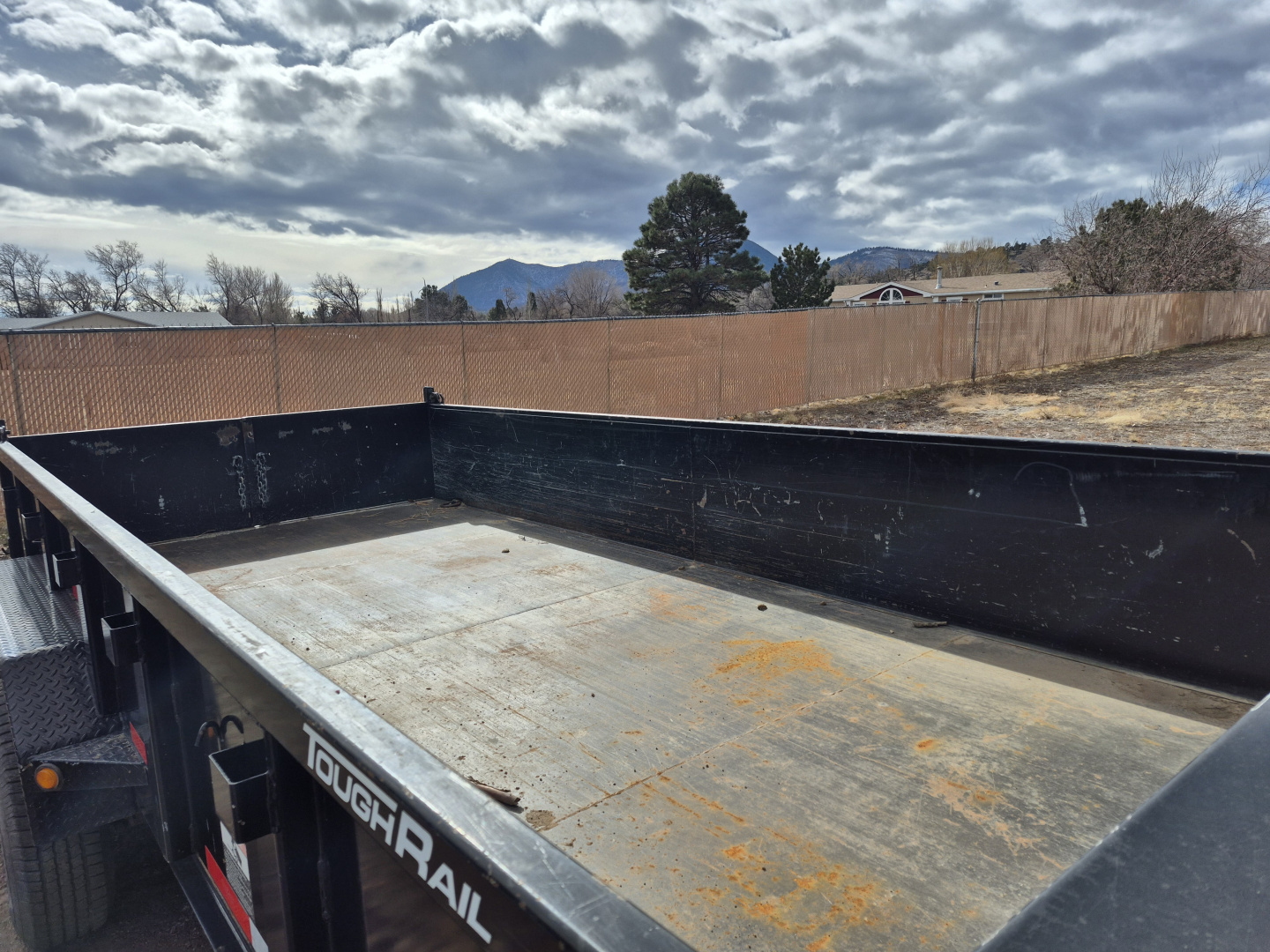 Used 2021 Top Hat USED AS IS Gooseneck Tandem Axle Dump/14,000 GVWR/83"X16'