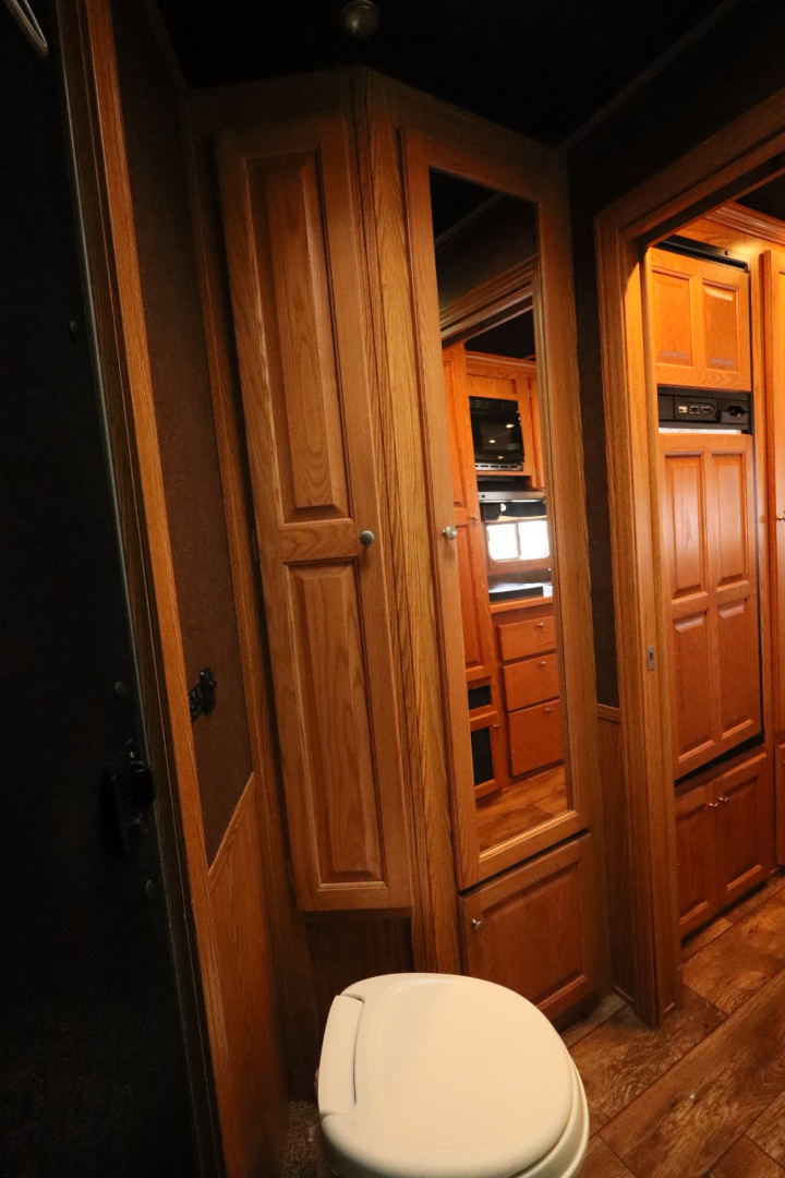 Used 2012 Featherlite Trailers 4Horse LQ Horse Trailer