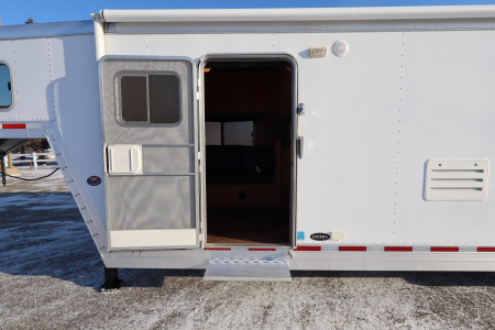 Used 2012 Featherlite Trailers 4Horse LQ Horse Trailer