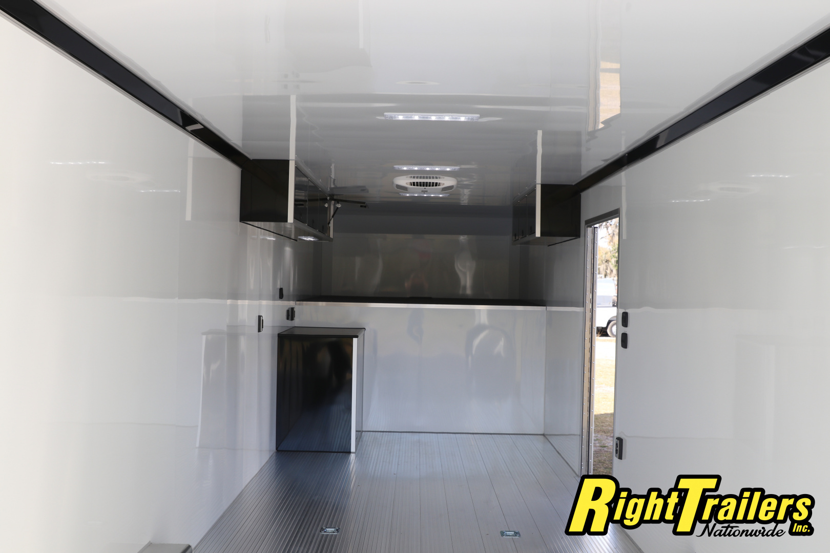 New 2026 inTech Trailers 8.5x40 Race Trailer