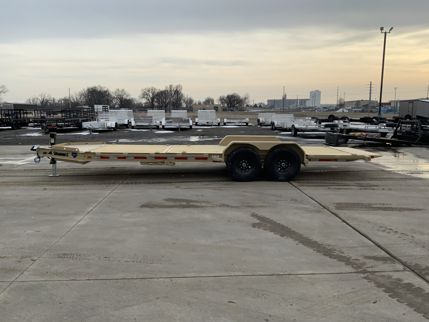New 2026 Diamond C HDT 207 22 X 82 Tilt Trailer