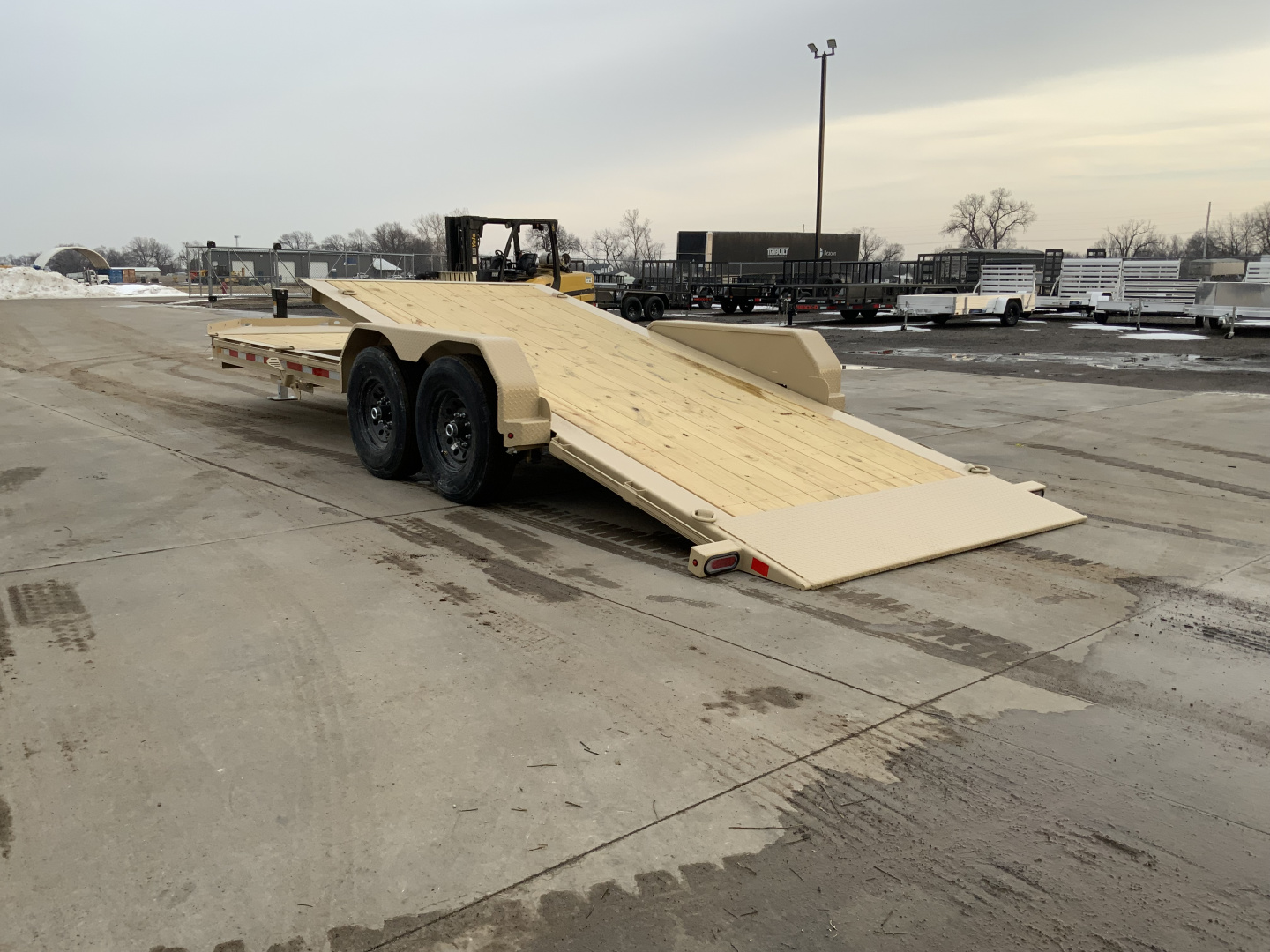 New 2026 Diamond C HDT 207 22 X 82 Tilt Trailer