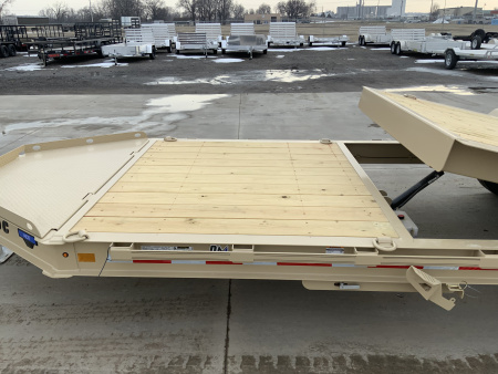 New 2026 Diamond C HDT 207 22 X 82 Tilt Trailer