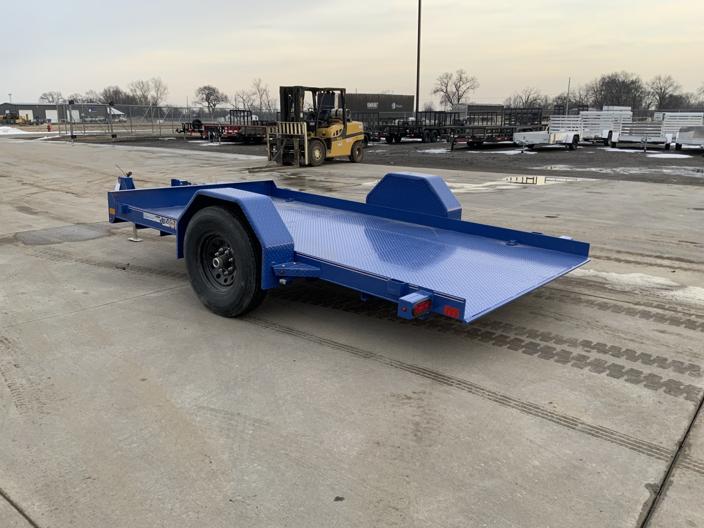 New 2026 Diamond C DSA 107 12 X 77 Tilt Trailer