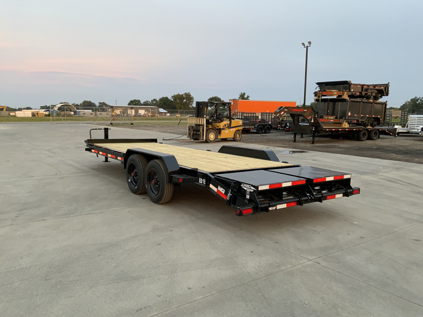New 2026 Top Hat EB16 22 X 83 Equipment Trailer