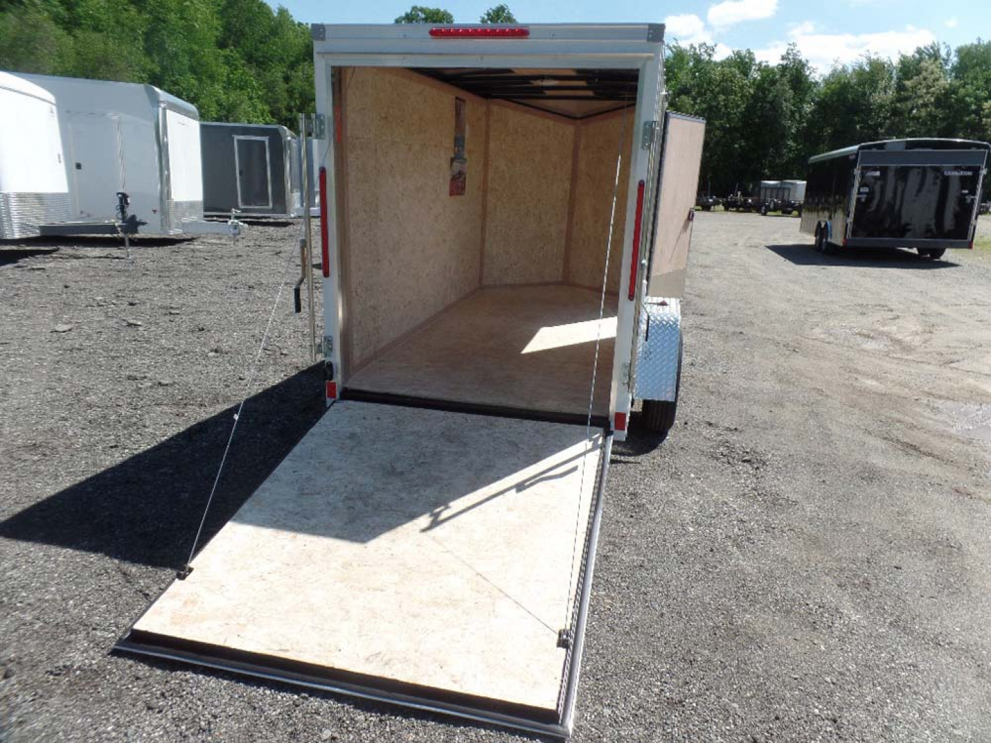 New EXAMPLE  / LOOK 5X10 Enclosed  #023261
