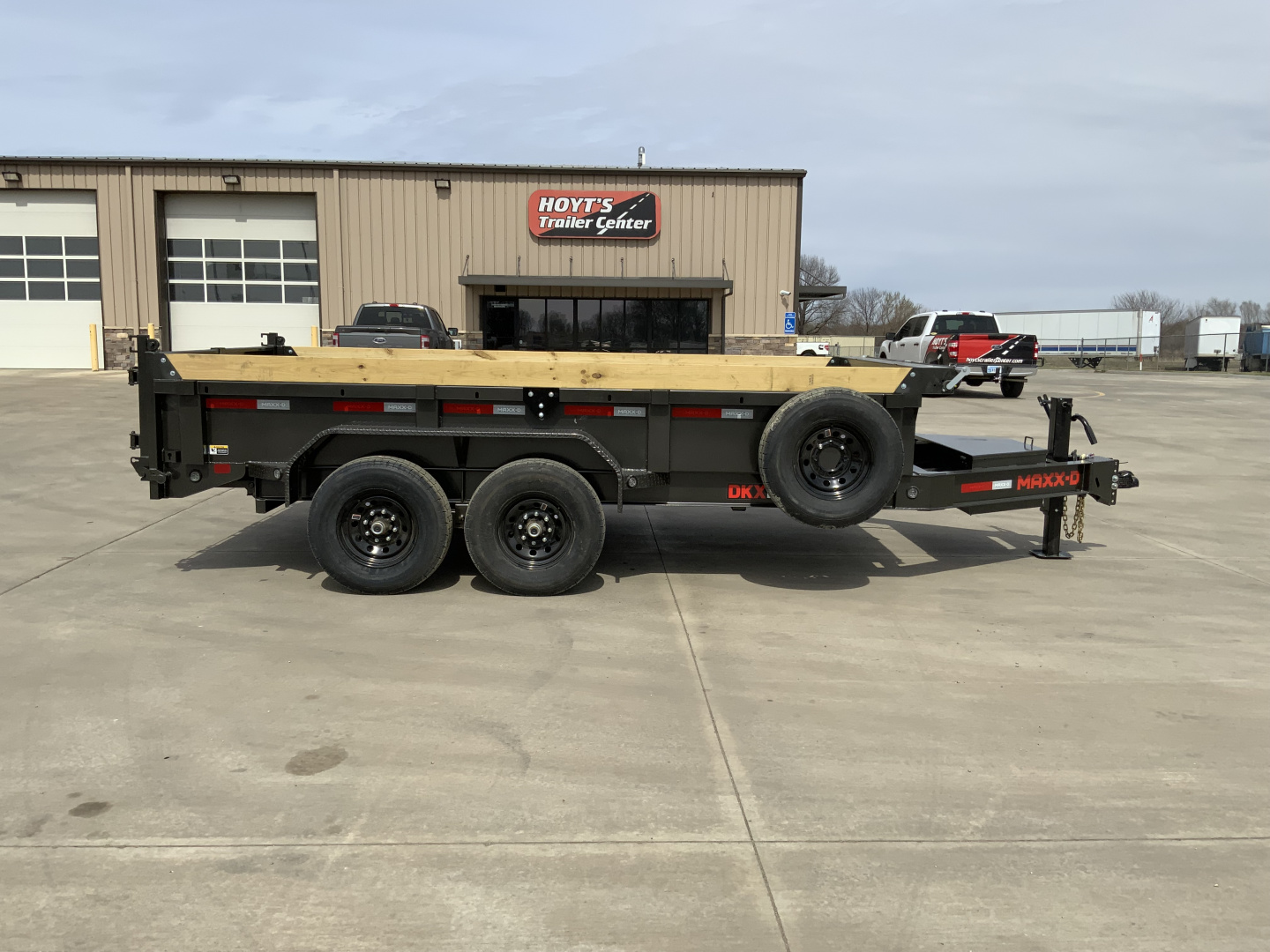 New 2025 MAXX-D DKX 83 X 14 Dump Trailer