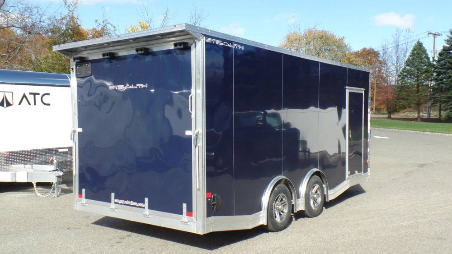 New 2026 ALCOM 8.5x18 Car / Racing Trailer