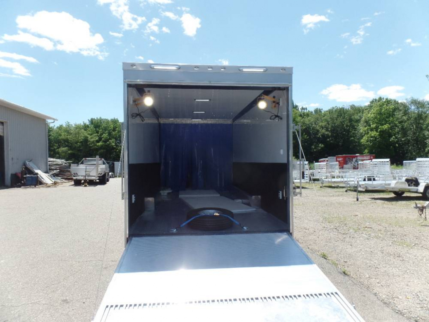 New EXAMPLE / Pictures of Custom Enclosed Gooseneck / ATC Model QSTAG8538+0-2T7.0K