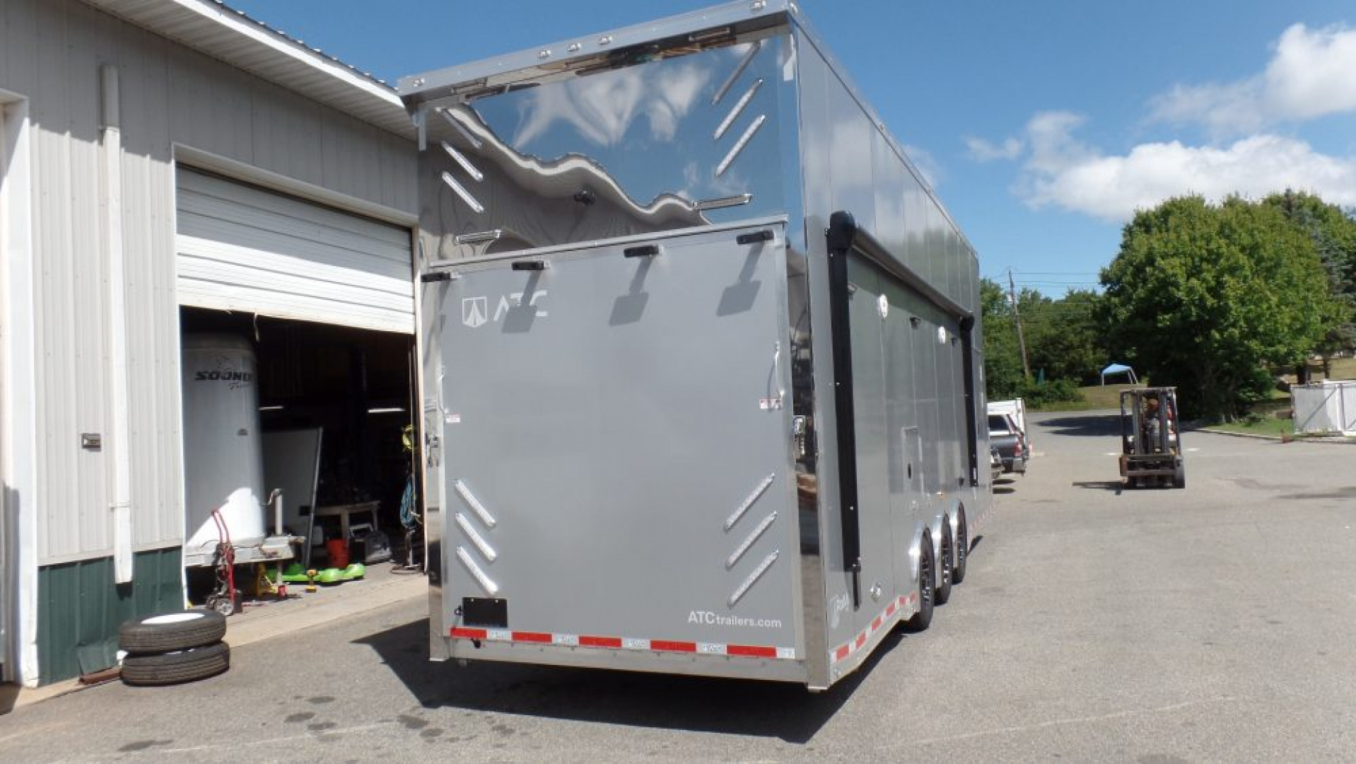 New EXAMPLE, CUSTOM, ATC 30 FT. STACKER / CUSTOM 900 SERIES / Pictures