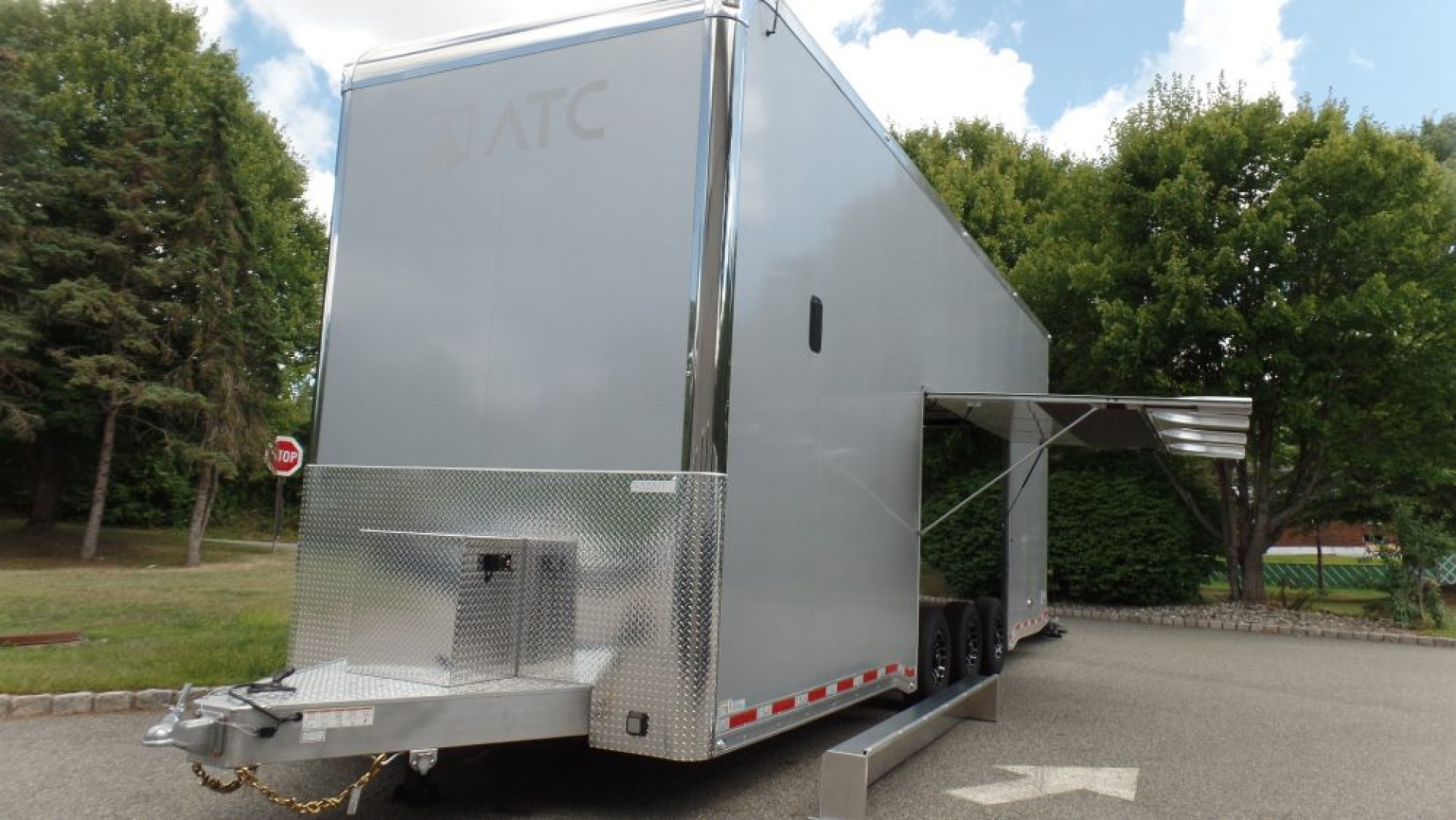 New EXAMPLE, CUSTOM, ATC 30 FT. STACKER / CUSTOM 900 SERIES / Pictures