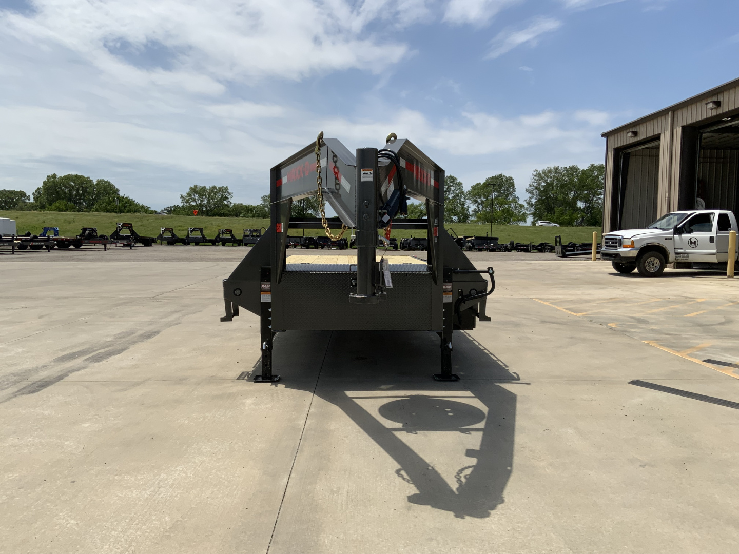 New 2025 MAXX-D GSX 208 102 X 28 Deckover Trailer