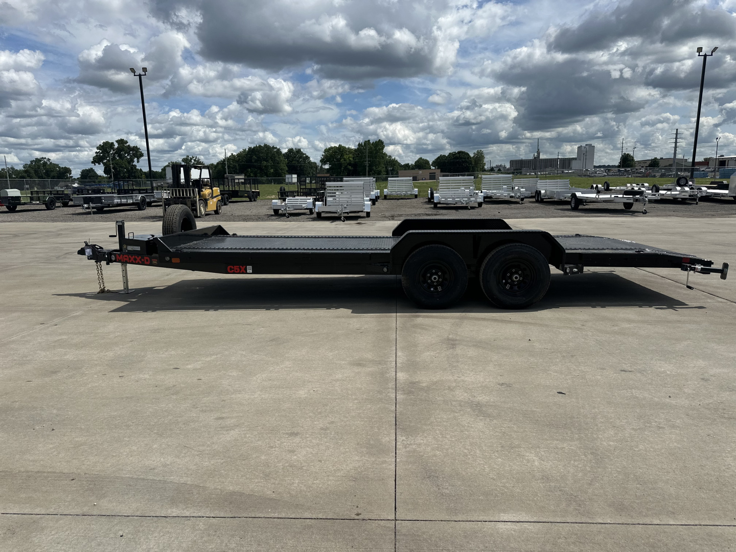New 2026 MAXX-D C5X 252 20 X 83 Car Hauler