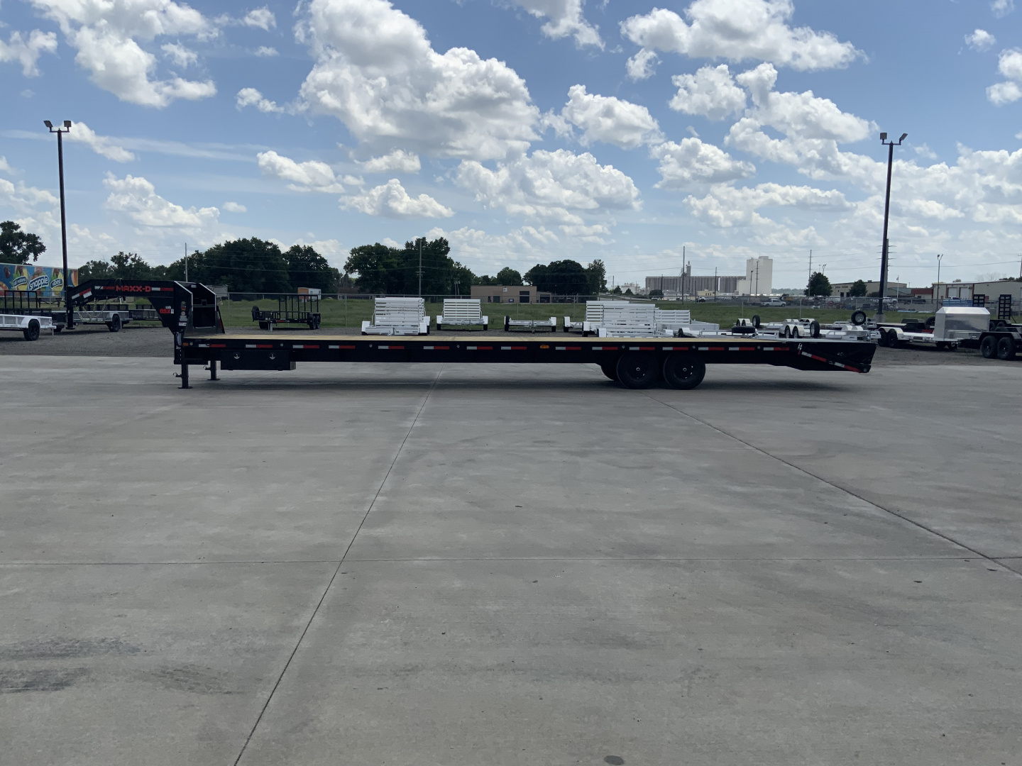 New 2026 MAXX-D GSX 102 X 40 Deckover Trailer