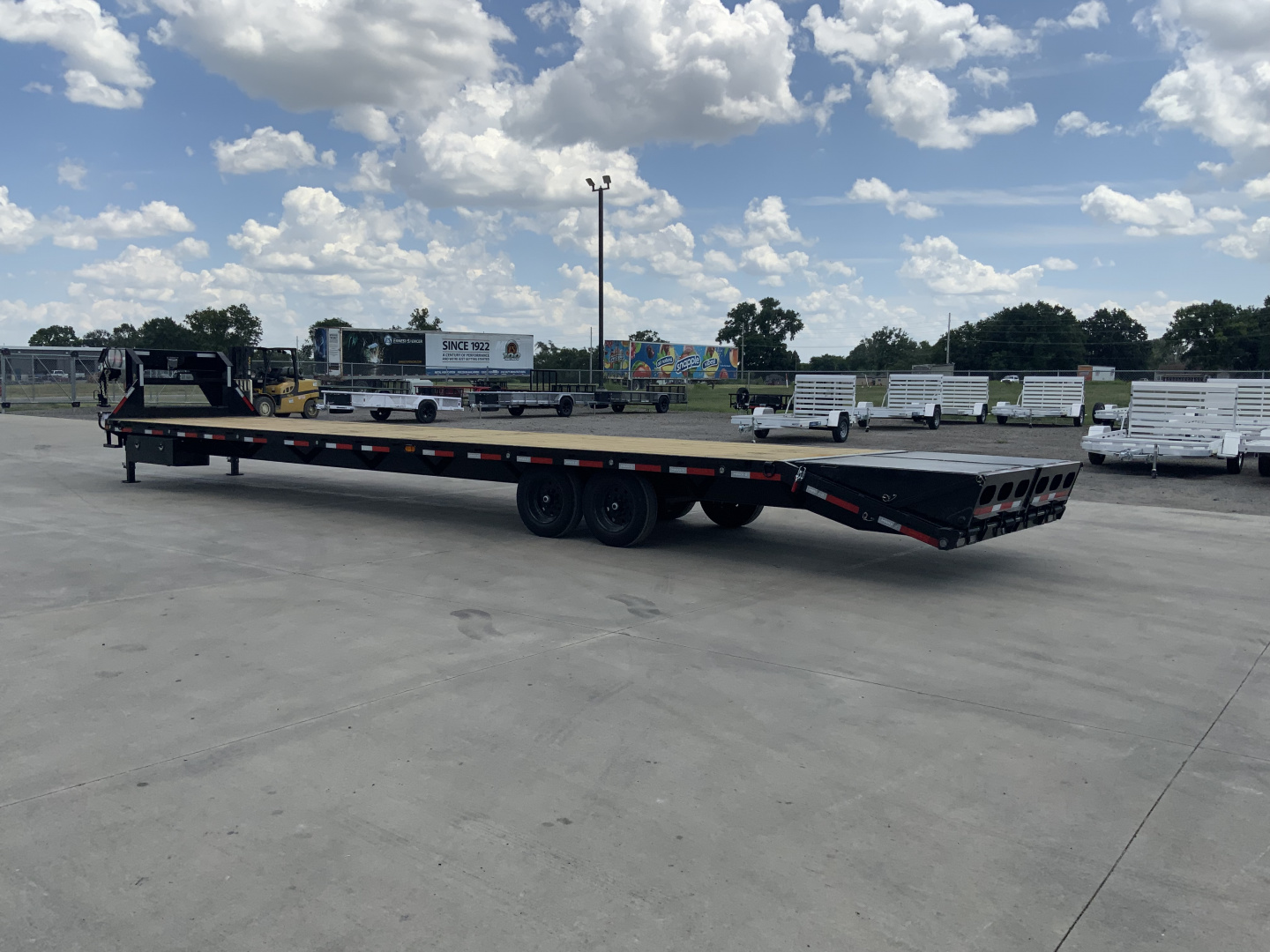 New 2026 MAXX-D GSX 102 X 40 Deckover Trailer