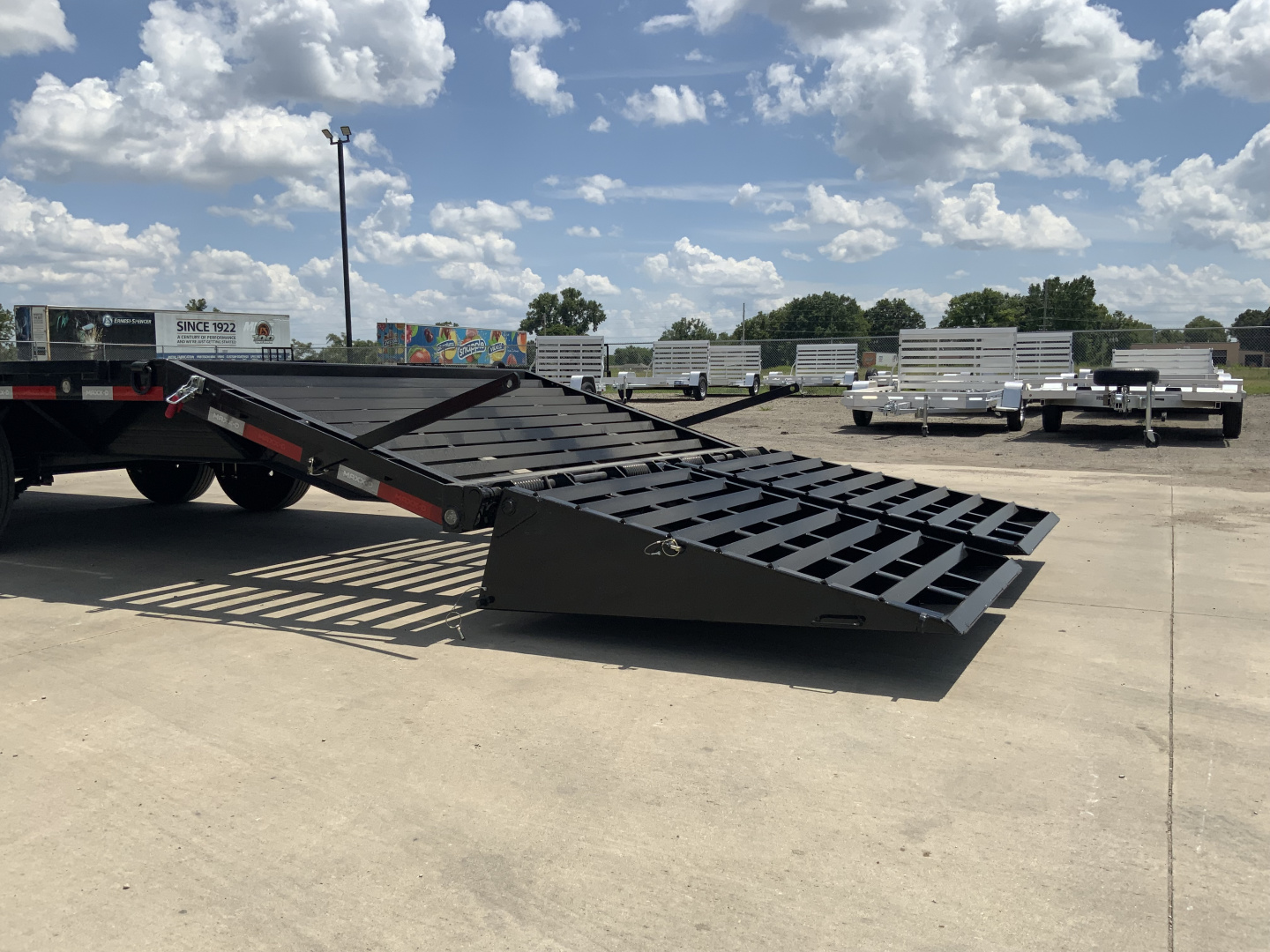 New 2026 MAXX-D GSX 102 X 40 Deckover Trailer