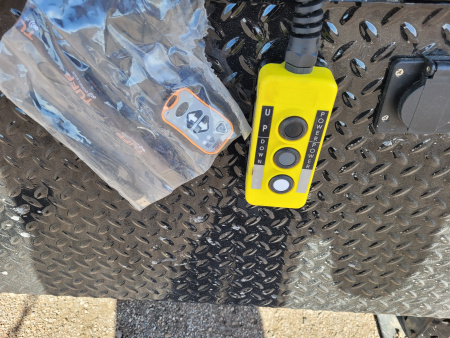 New 2026 Load Trail 83"x22' Gooseneck Rapid Loader Hyd Tilt Trailer