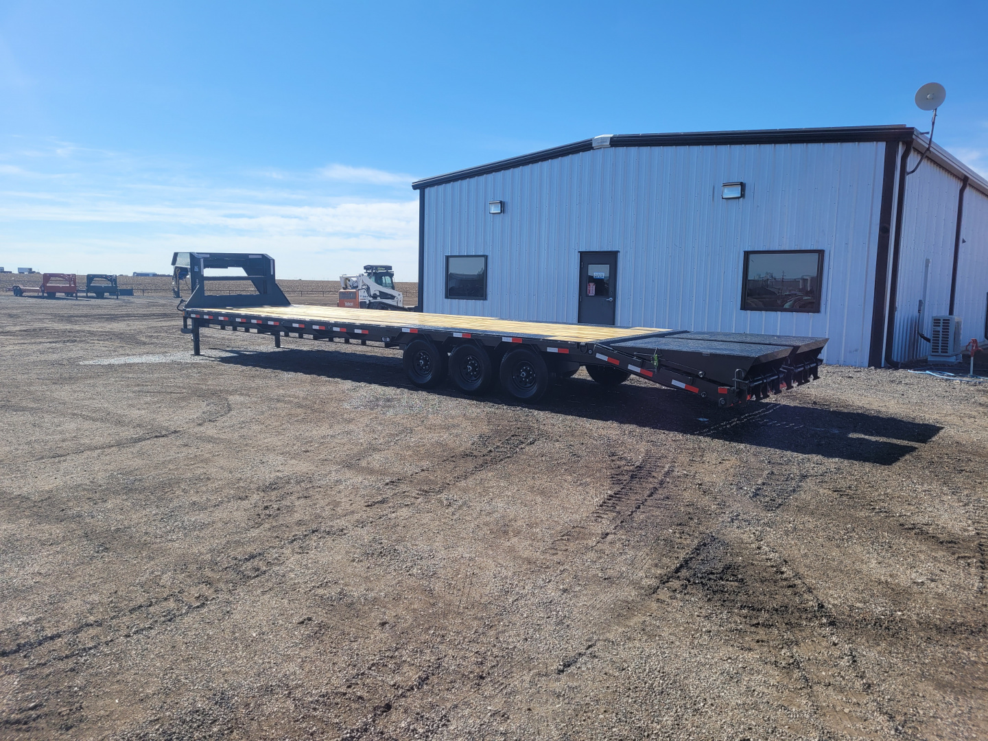 New 2026 Load Trail 102"x36' Gooseneck Triple Axle Deckover Trailer