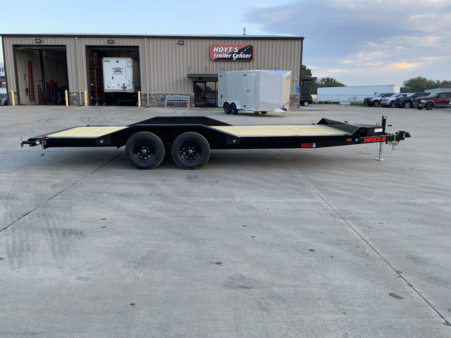 New 2026 MAXX-D H5X 102 X 22 Car Hauler
