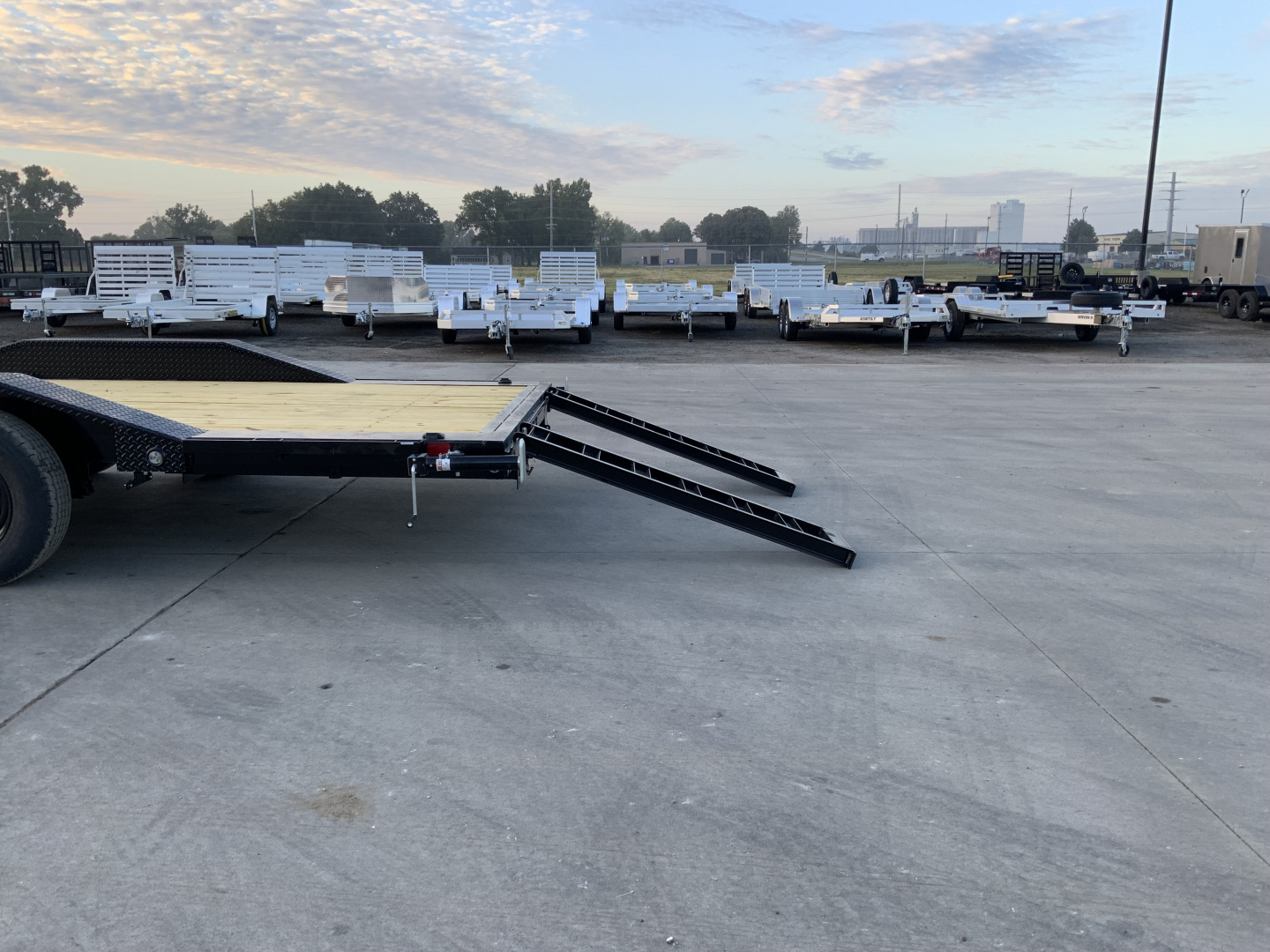 New 2026 MAXX-D H5X 102 X 22 Car Hauler