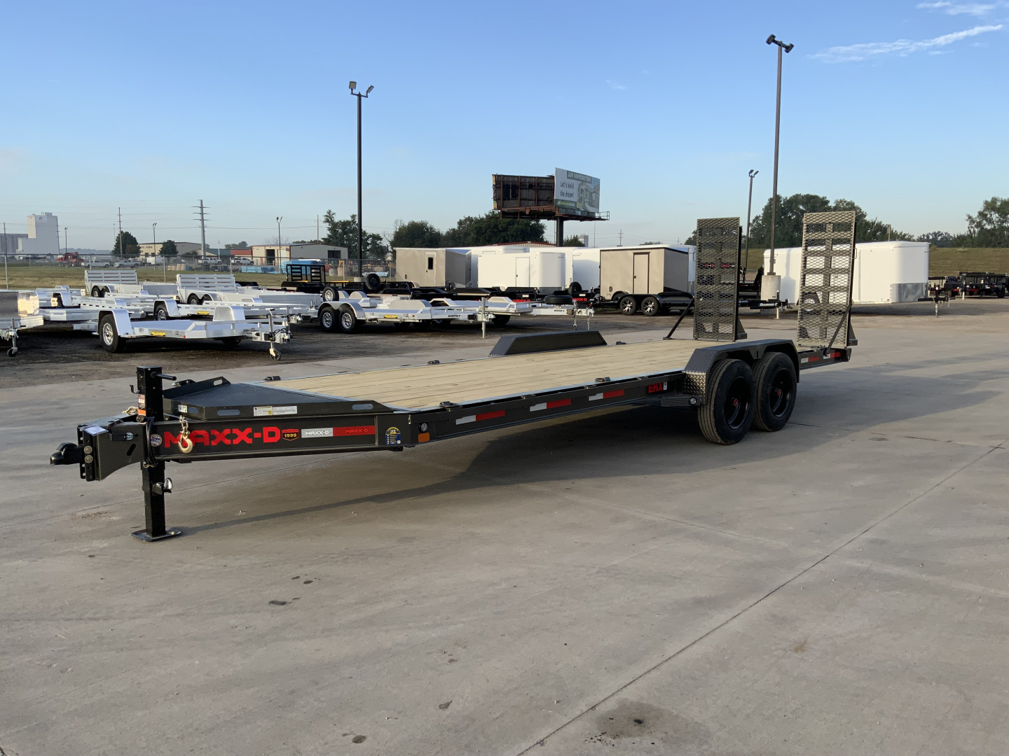 New 2026 MAXX-D EHX 83 X 22 Equipment Trailer