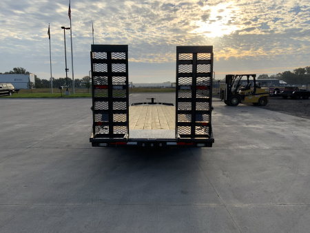 New 2026 MAXX-D EHX 83 X 22 Equipment Trailer